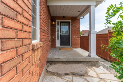 27 Clair Avenue — photo 4