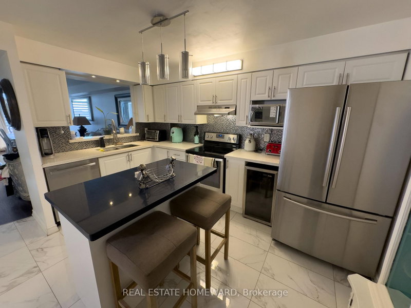 Unit 708 — 4727 Sheppard Avenue E, Toronto