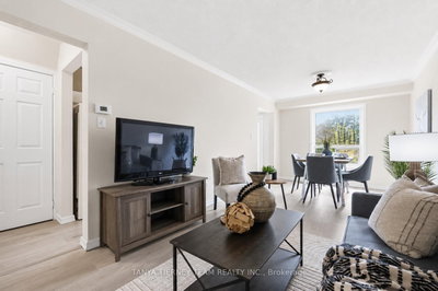 60 Pidduck Street — more photos