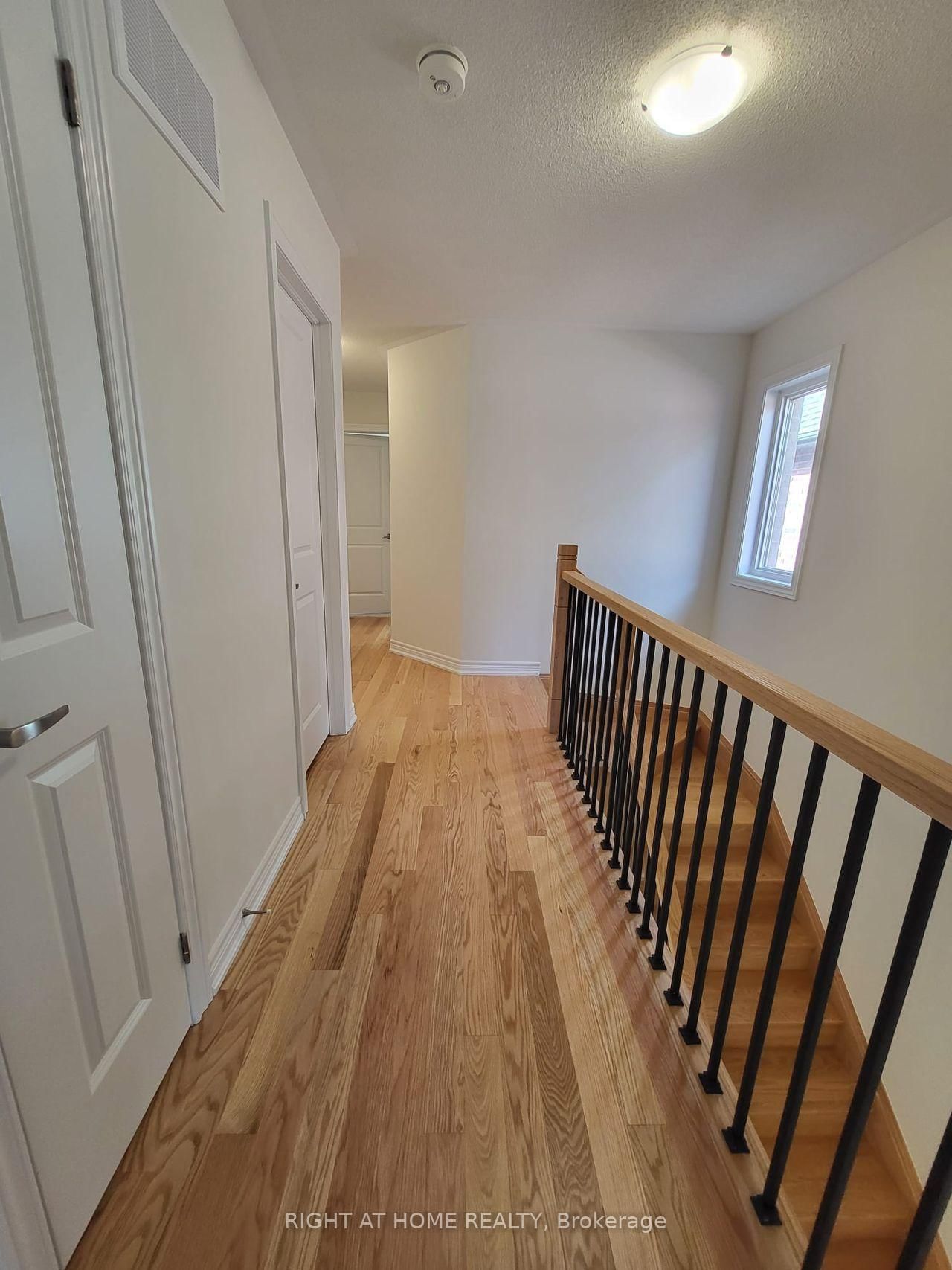 111 Bayardo Drive • Oshawa, ON photo 11