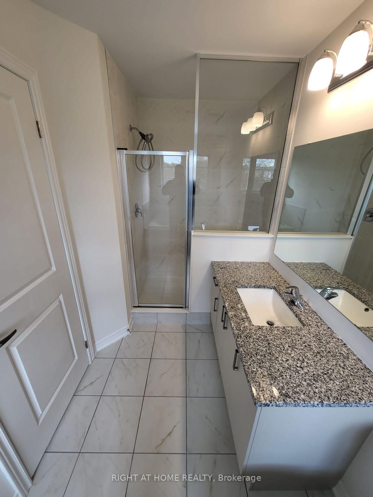 111 Bayardo Drive • Oshawa, ON photo 21