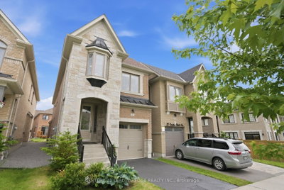 27 Christine Elliott Avenue — photo 3