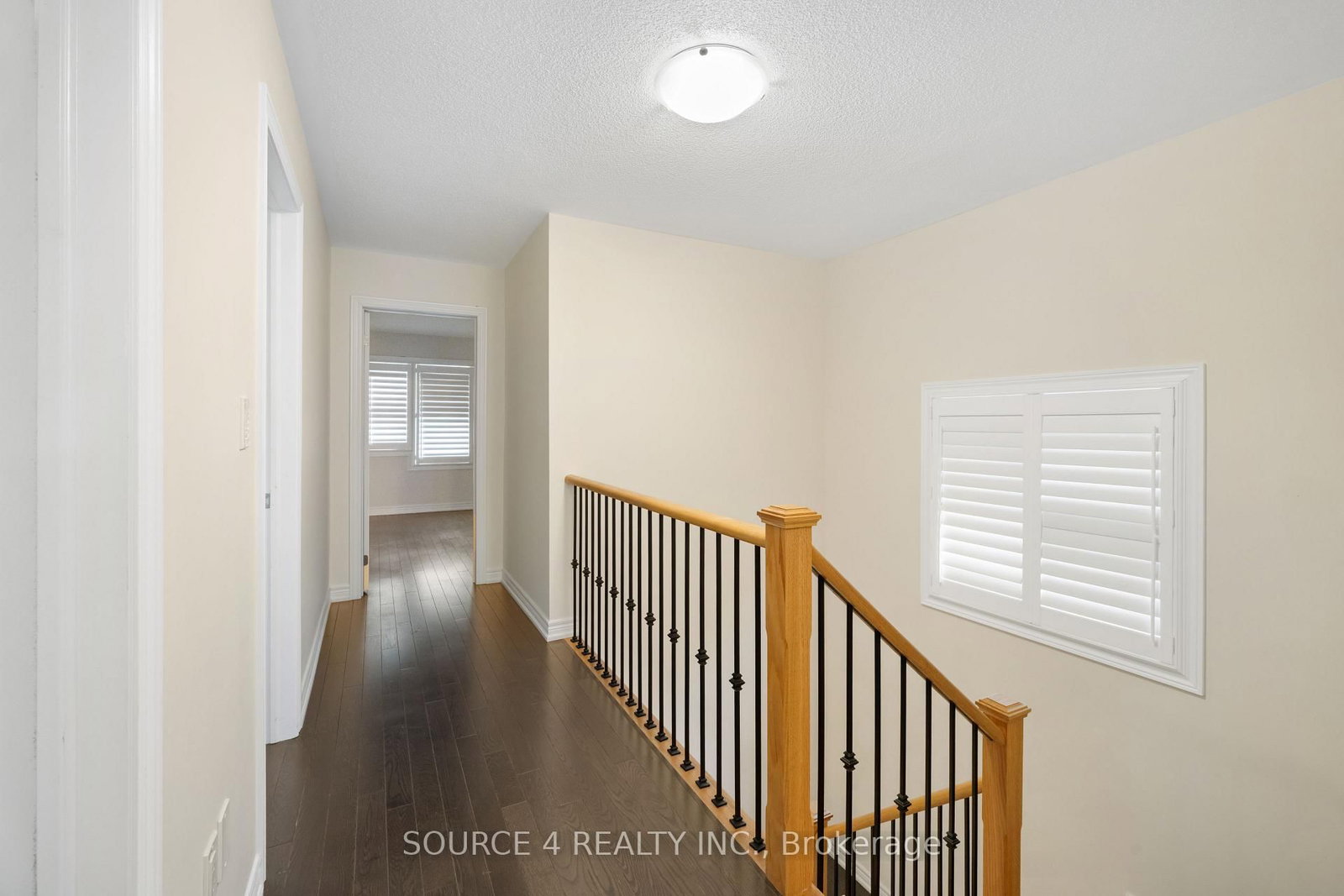 2426 Hibiscus Drive • Pickering, ON photo 9