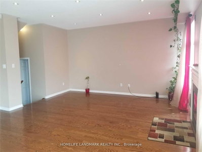 Unit (Main) — 16 Ainsbury Avenue — photo 4