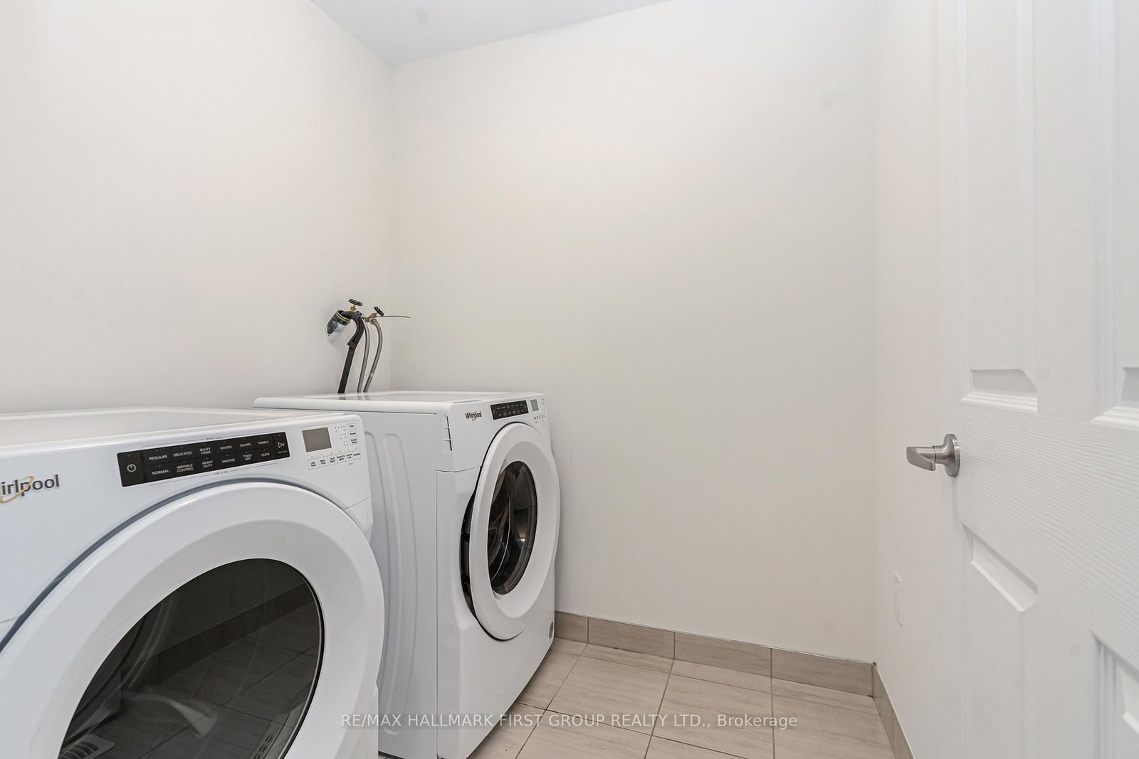 77 Air Dancer Crescent • Oshawa, ON photo 20