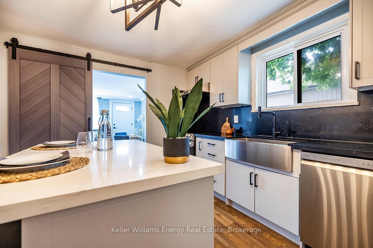 801 Gordon Street • Oshawa, ON photo 12