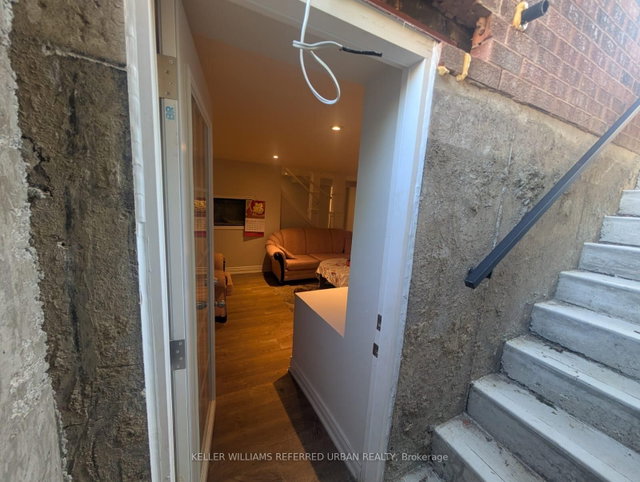 Bsmt - 2293 Beare Court 1 Bedroom