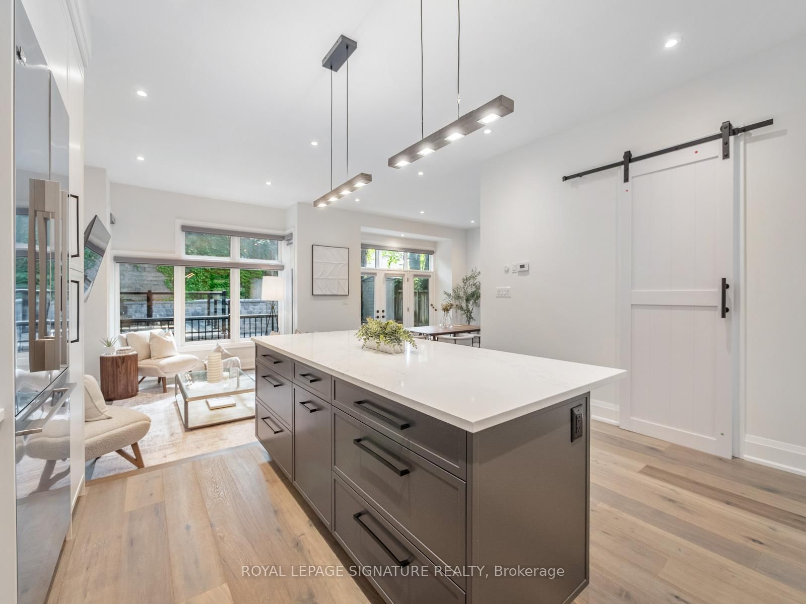219 Wheeler Avenue • Toronto, ON photo 9