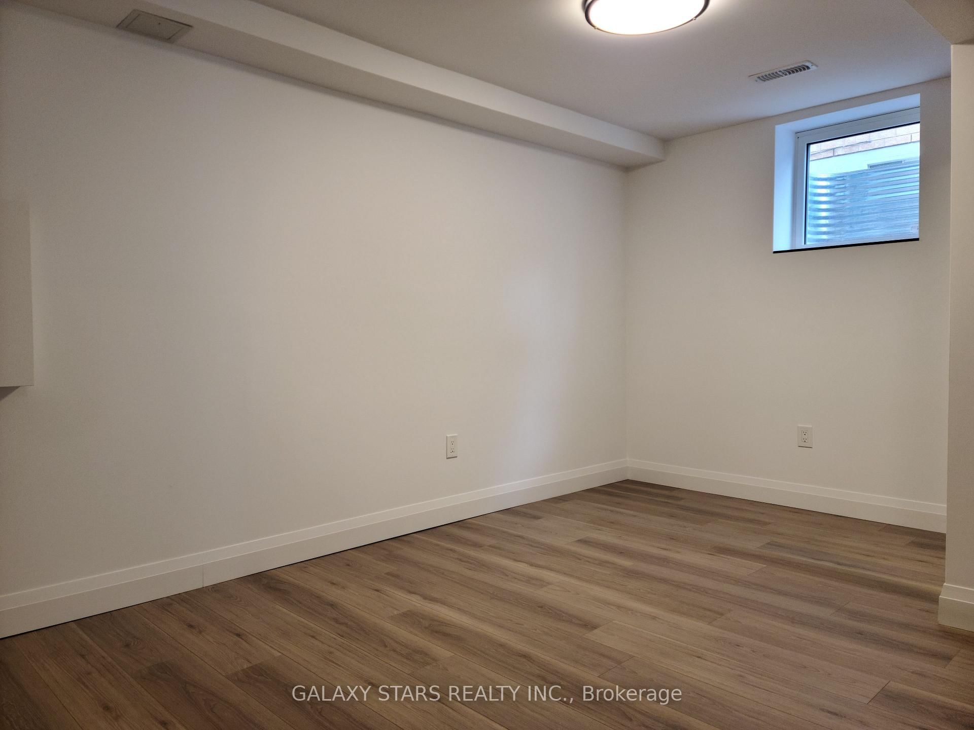 907 Oberland Drive, Unit Bsmnt