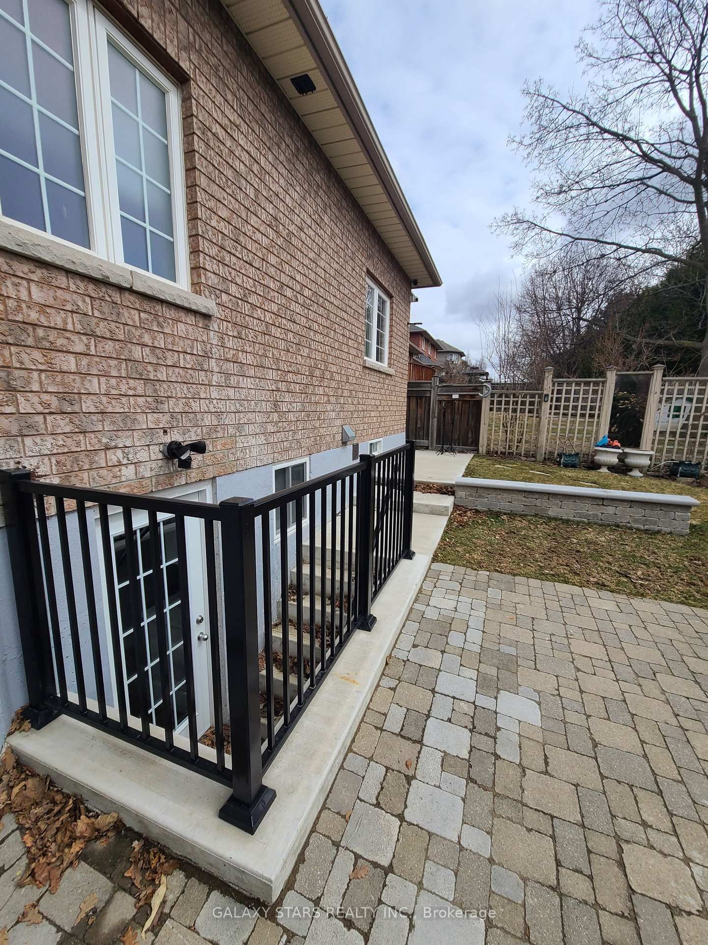 907 Oberland Drive, Unit Bsmnt