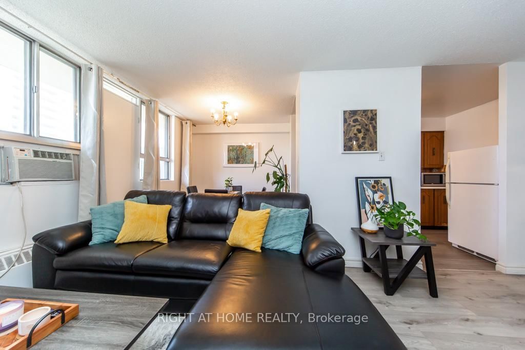 100 Dundalk Drive • #315 • Toronto, ON photo 15
