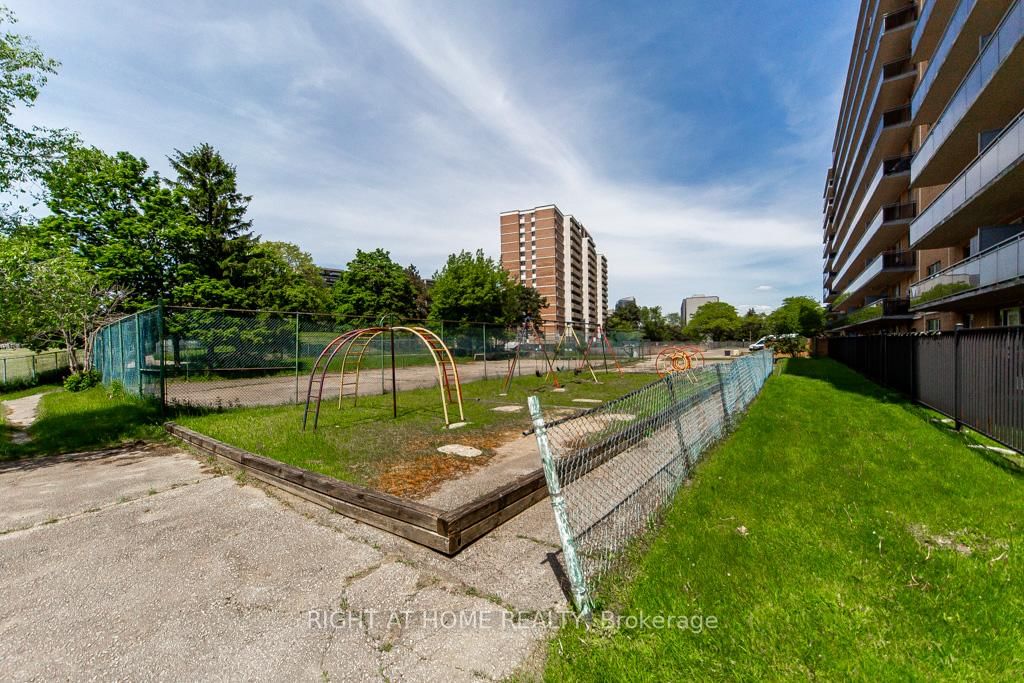 100 Dundalk Drive • #315 • Toronto, ON photo 39
