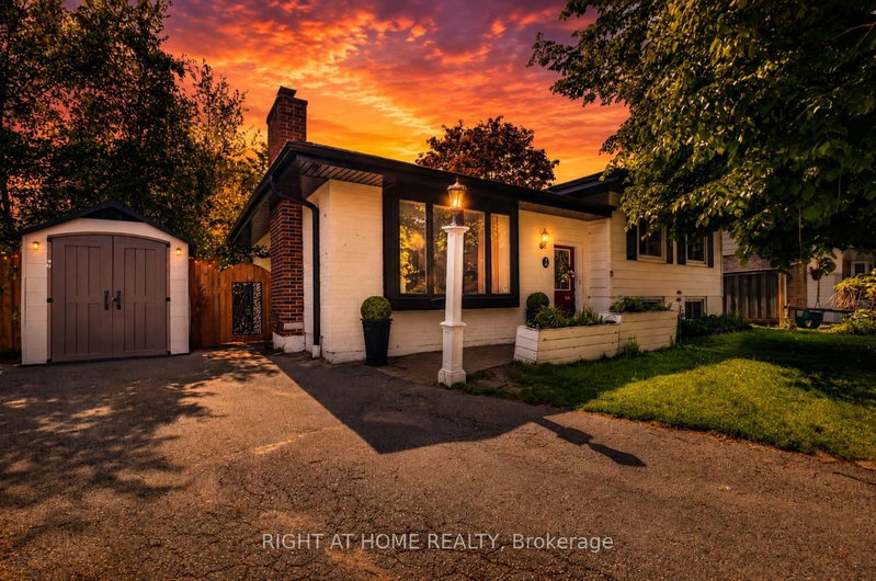 20 Cardiff Crt, Whitby, Ontario