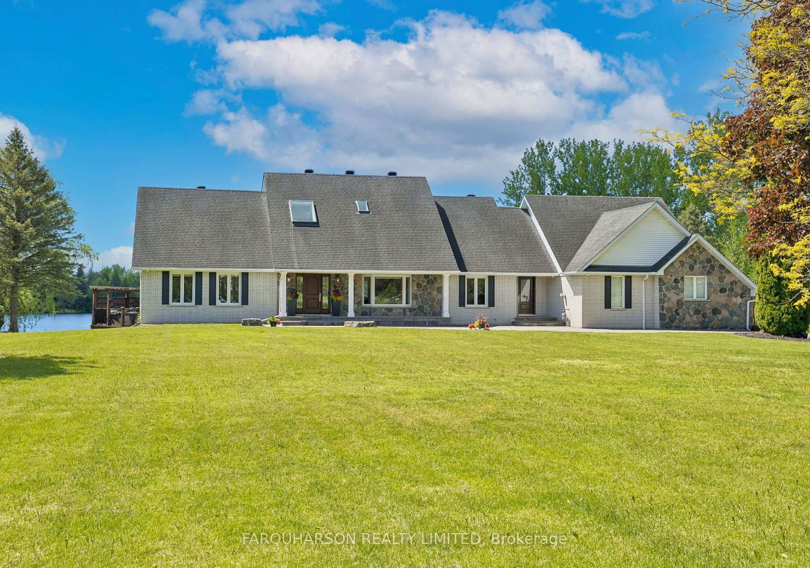 3330 Greenburn Place • Pickering, ON photo 12