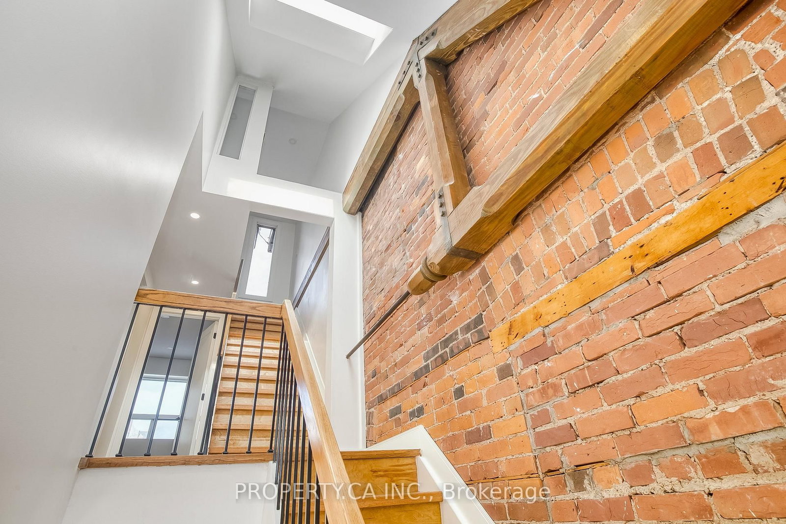97 Lee Avenue • Toronto, ON photo 25