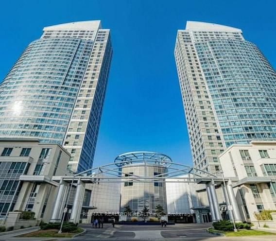 Property at 38 Lee Centre