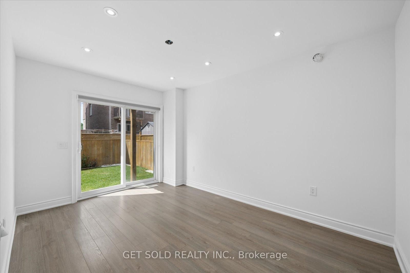 1761 Magenta Road • Pickering, ON photo 10