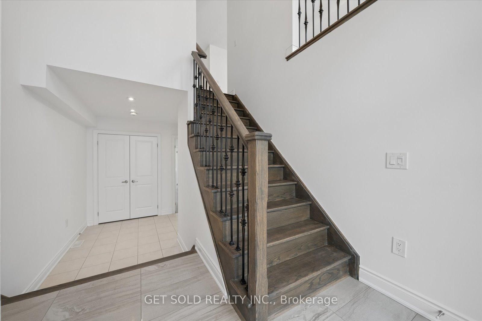 1761 Magenta Road • Pickering, ON photo 4