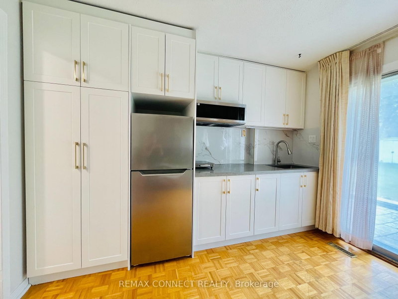 Ground Floor Studio - 99 Bushmills Square