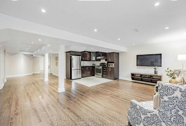 2BR Bsmt - 1596 Valley Ridge Crescent
