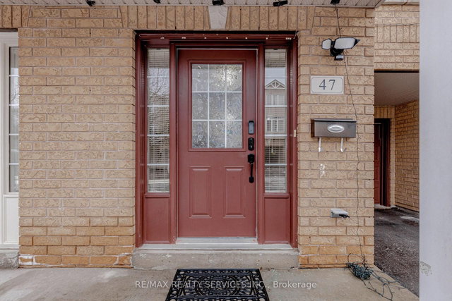 47 Curran Hall Crescent