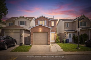 80 Plumrose Pathway