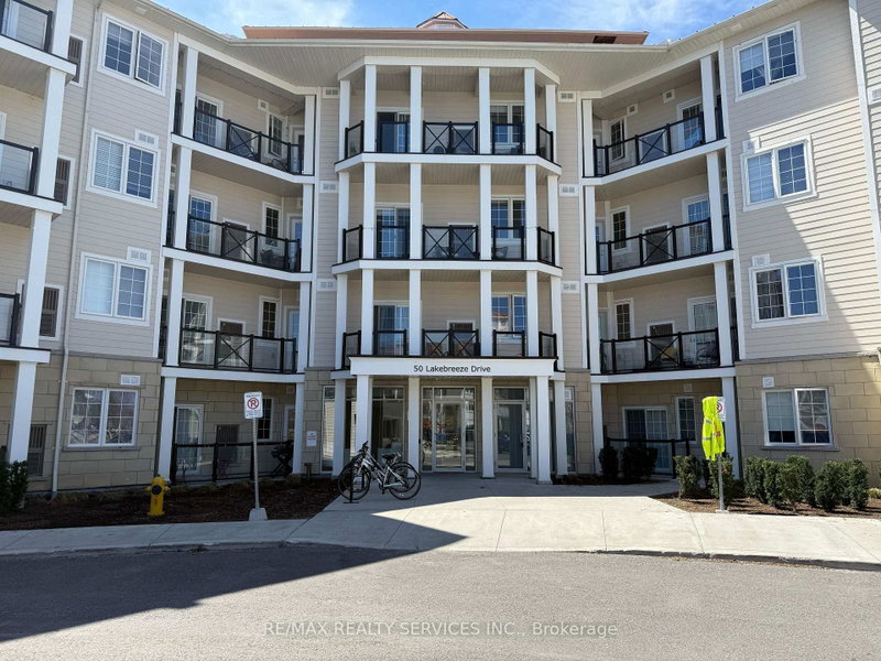 home for lease on 229-50 Lakebreeze Drive