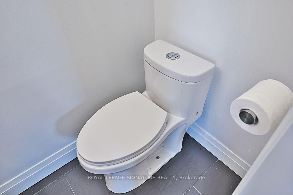 102 Central Park Boulevard N • Oshawa, ON photo 22