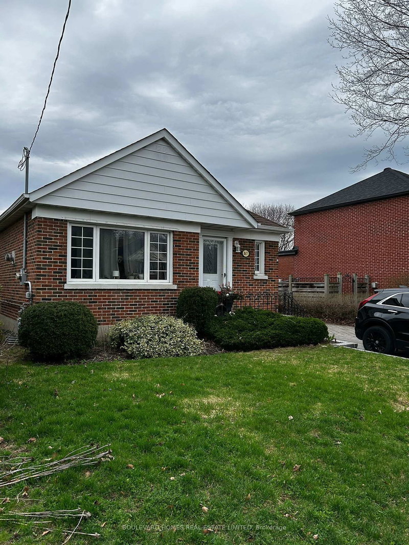 home for lease on Basement-867 Masson Street