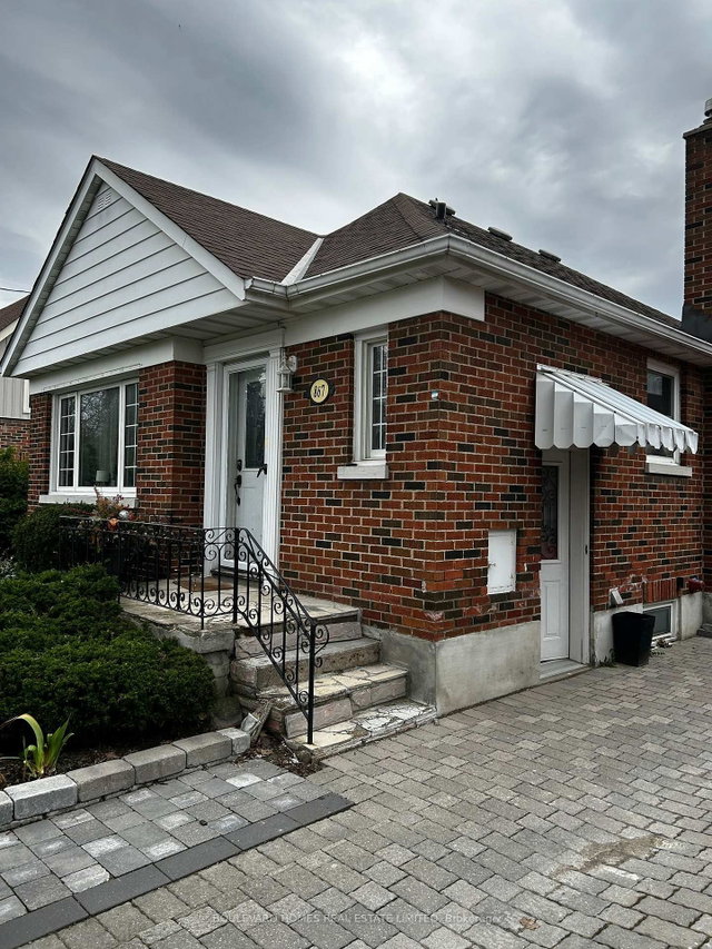 Basement - 867 Masson Street