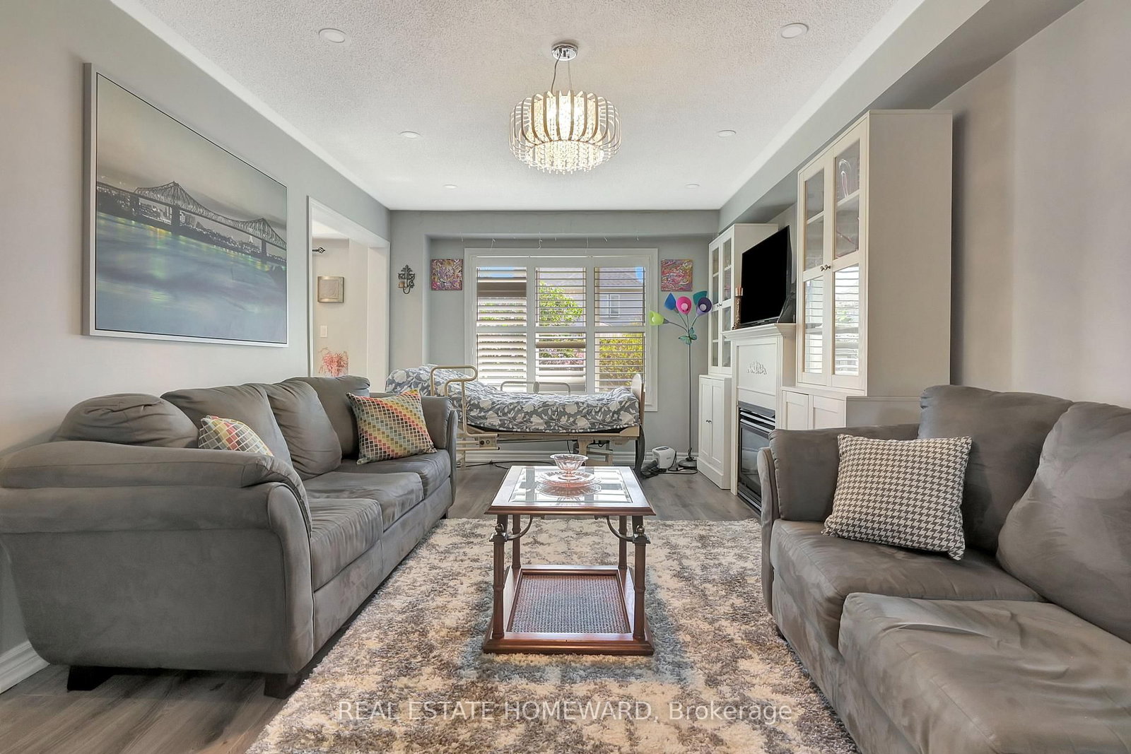 166 Hutton Place • Clarington, ON photo 5