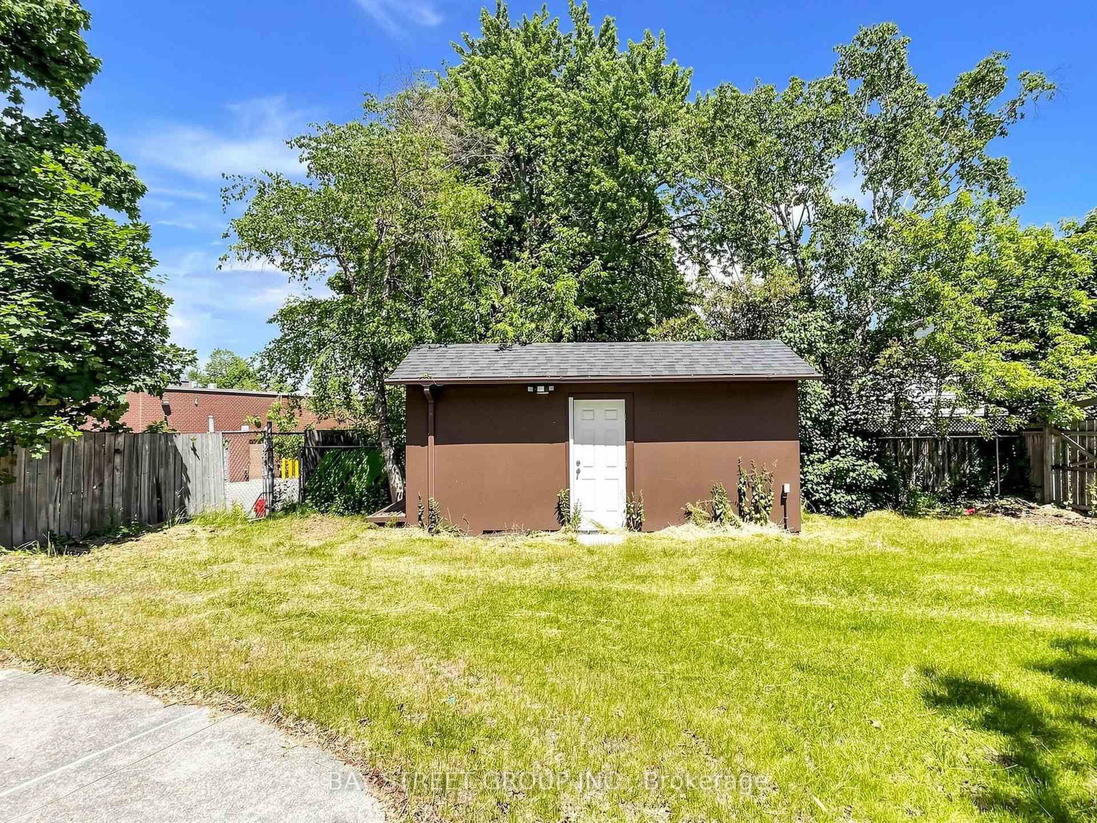 1108 Valley Court • Oshawa, ON photo 39