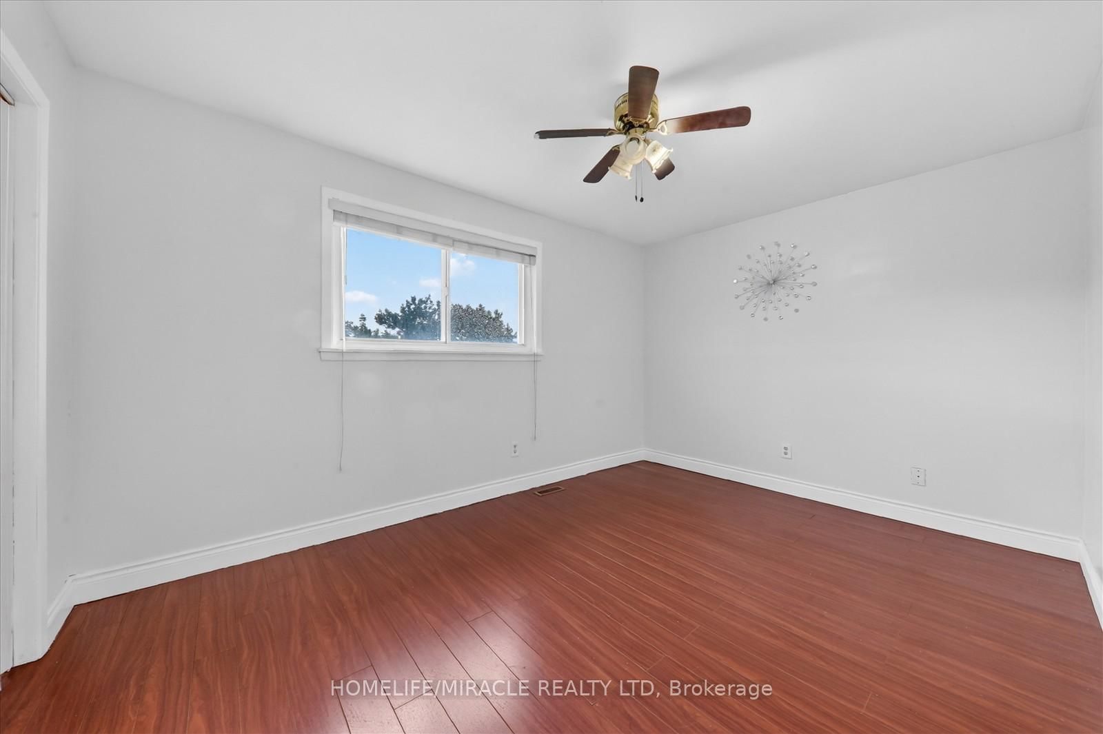 42 Nahanni Terrace • Toronto, ON photo 21