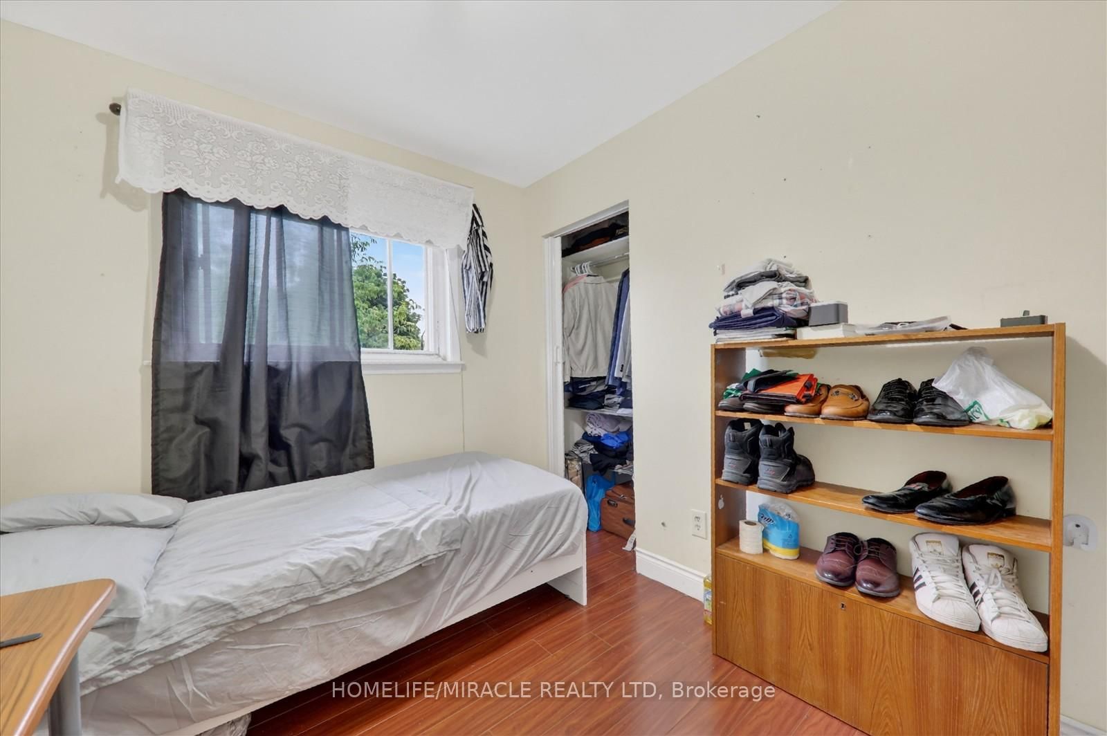 42 Nahanni Terrace • Toronto, ON photo 33