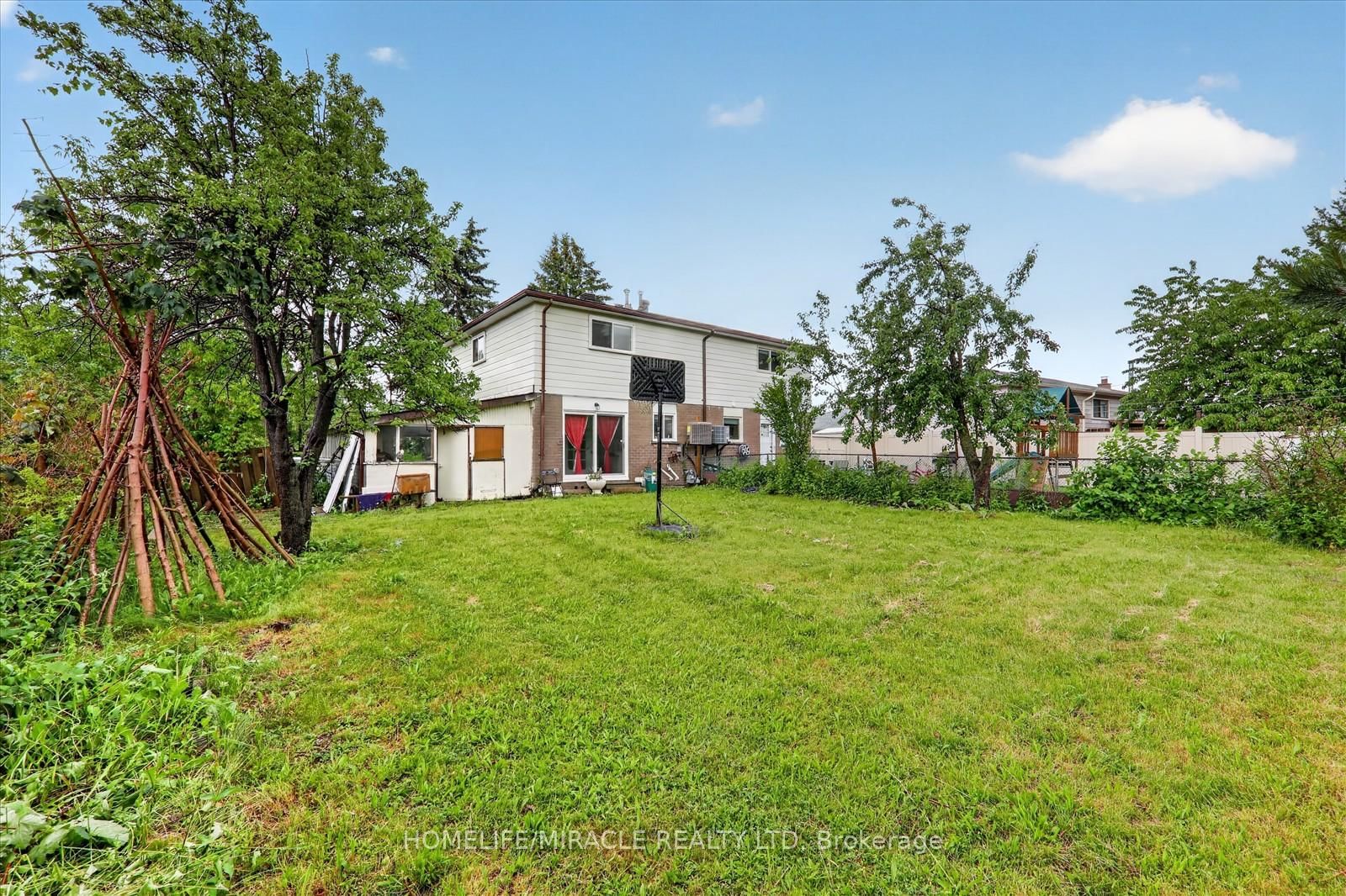 42 Nahanni Terrace • Toronto, ON photo 47