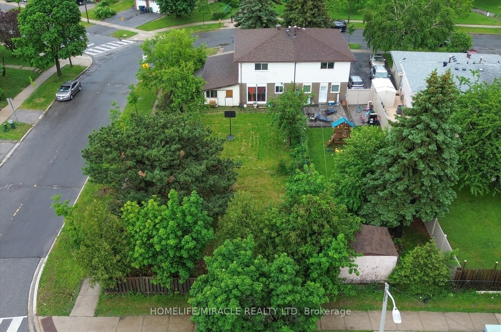 42 Nahanni Terrace • Toronto, ON photo 48