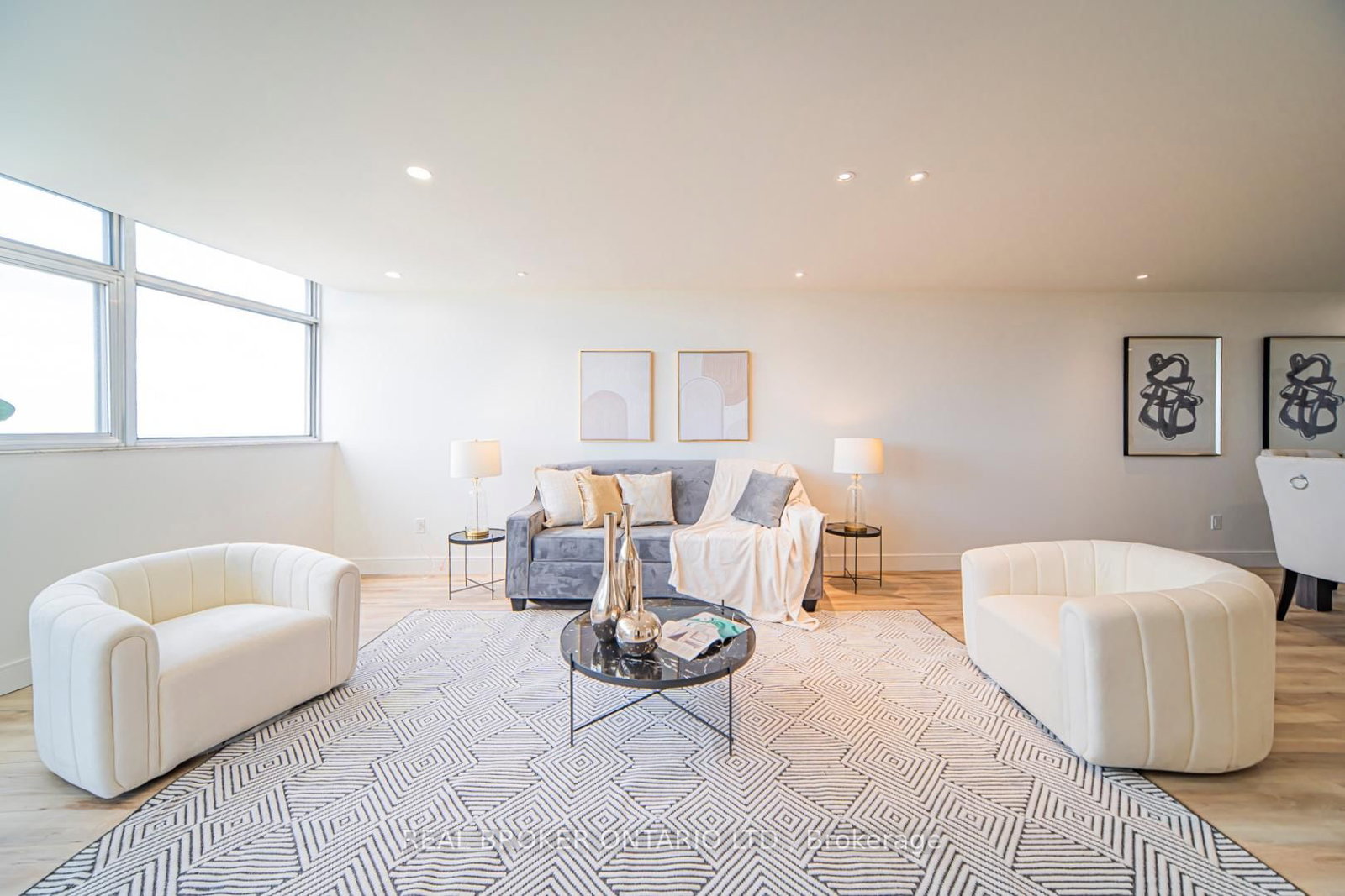 1901-3151 Bridletowne Circle, Toronto, ON, photo 2
