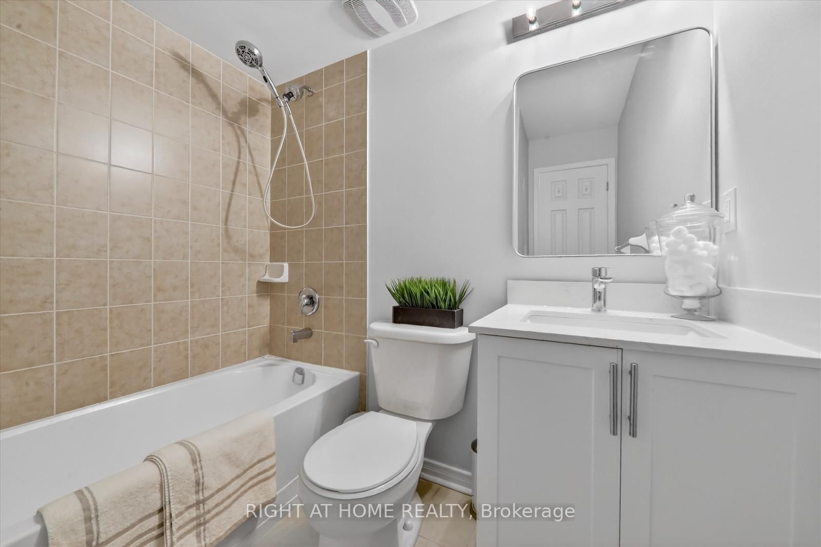 27 Island Road • #20 • Toronto, ON photo 14