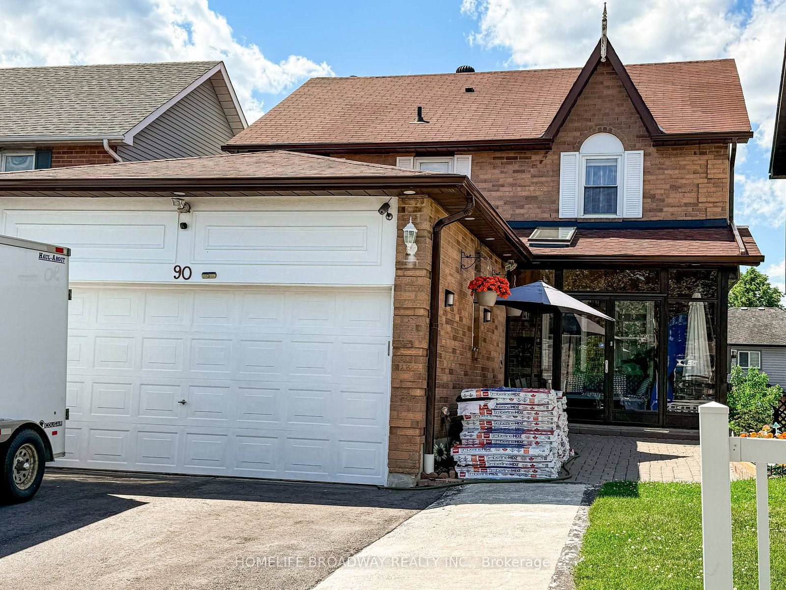 90 Chapman Drive • Ajax, ON photo 1