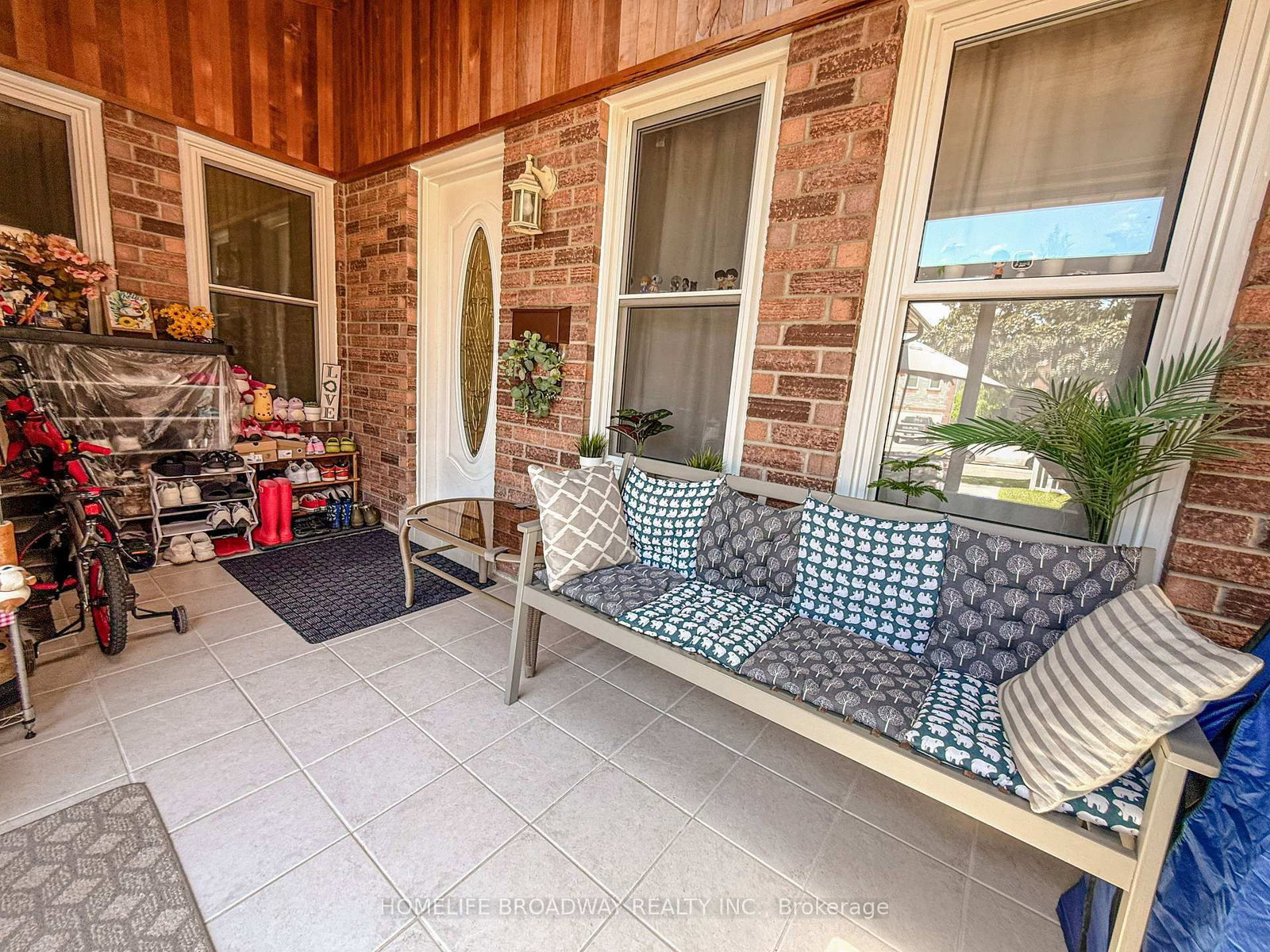 90 Chapman Drive • Ajax, ON photo 13