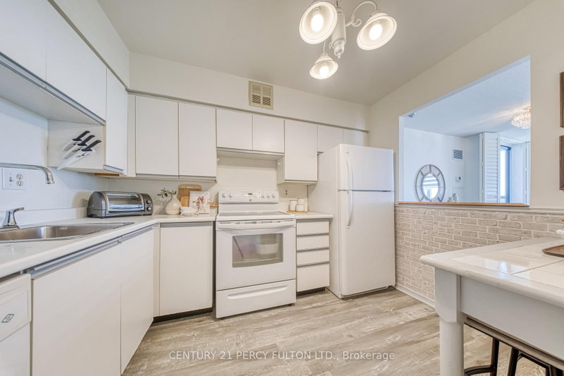 2 Westney Ajax,ON L1T 3H3 — Photo 9