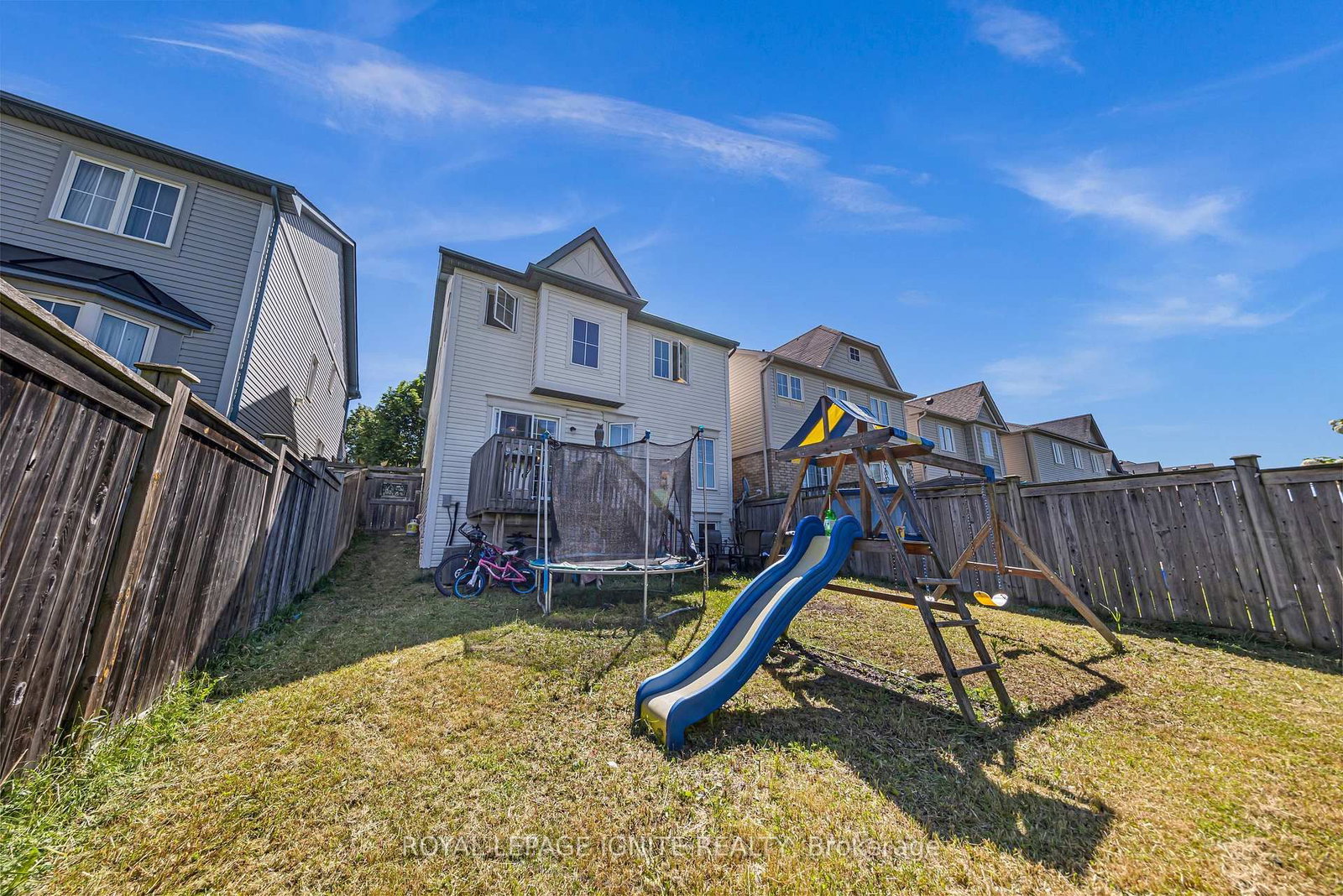 2395 Winlord Place • Oshawa, ON photo 36