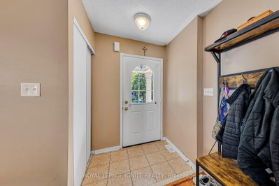 2395 Winlord Place • Oshawa, ON photo 9