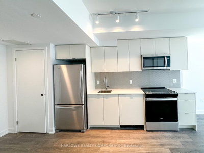 Condo leased at 413 B-1604 Charles Street, Whitby, Ontario, L1N 0P2 - Port Whitby - MLS: E13445592