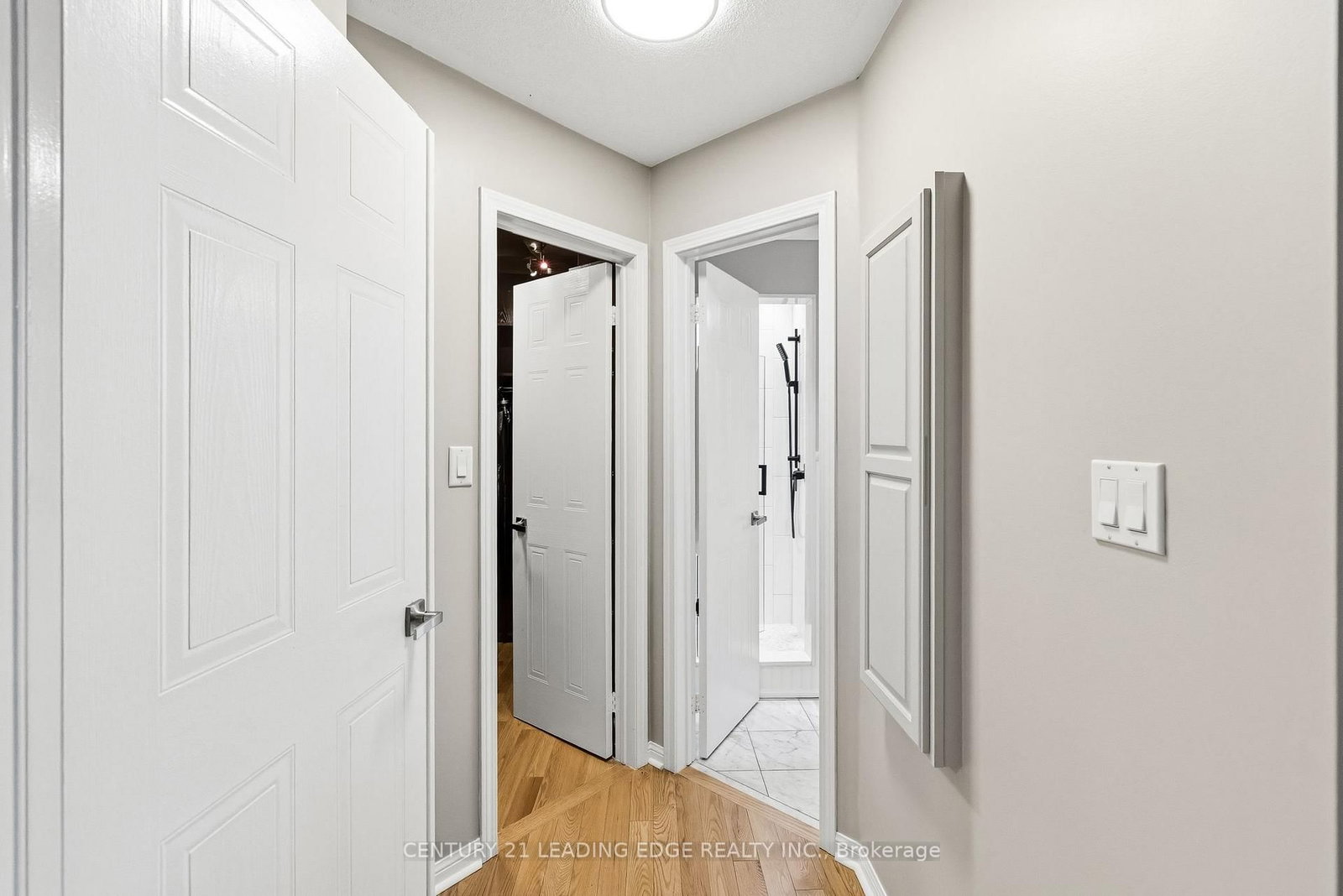 390 Whitby Shores Greenway • Whitby, ON photo 25