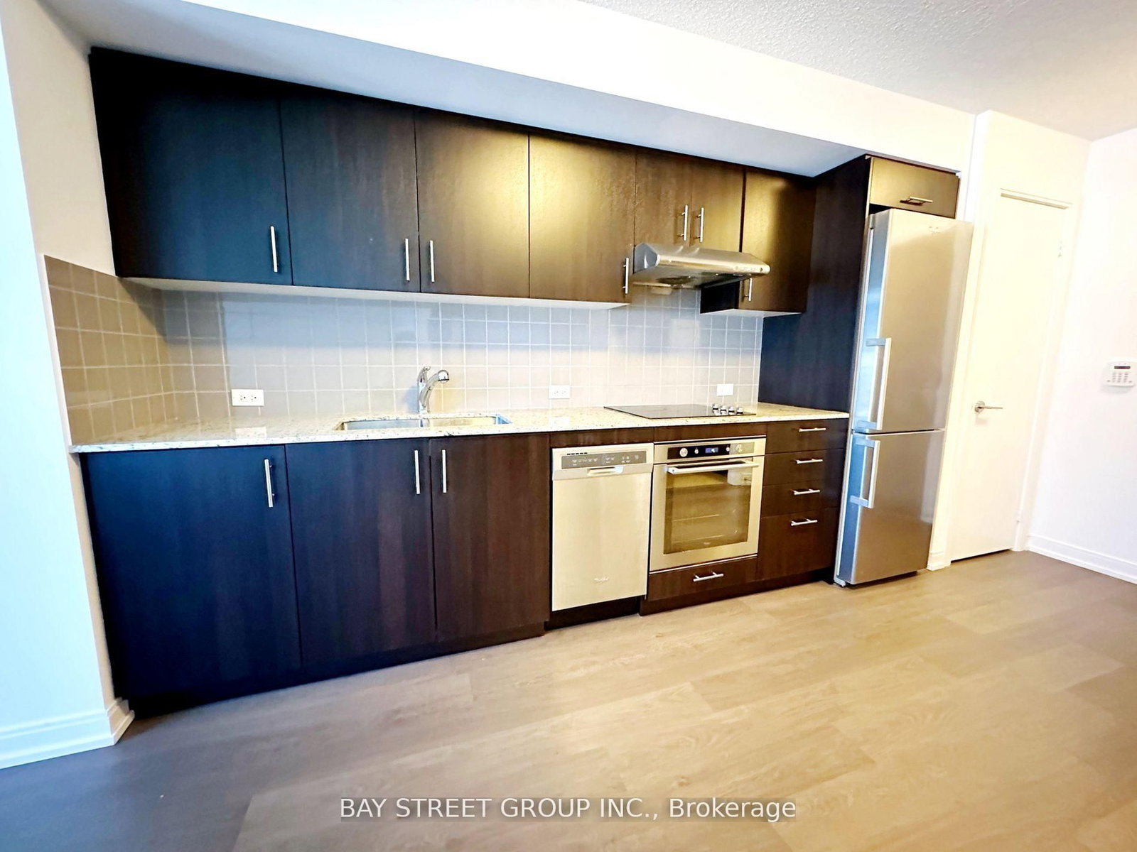 401-255 Village Green Square, Toronto, ON, photo 4