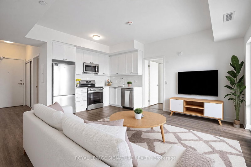 home for lease on 502-51 Clarington Boulevard