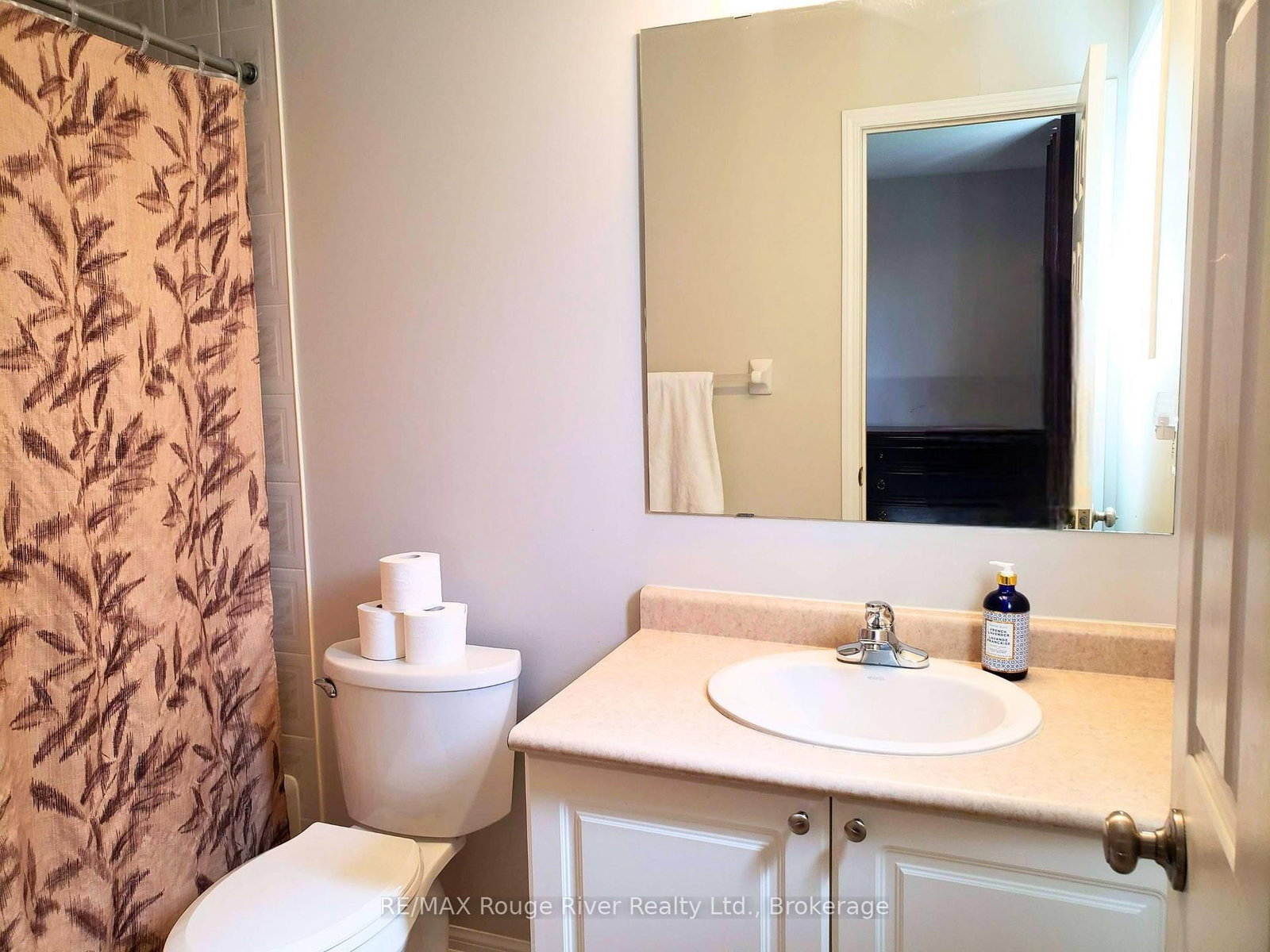 115 Kirkland Place • Whitby, ON photo 12