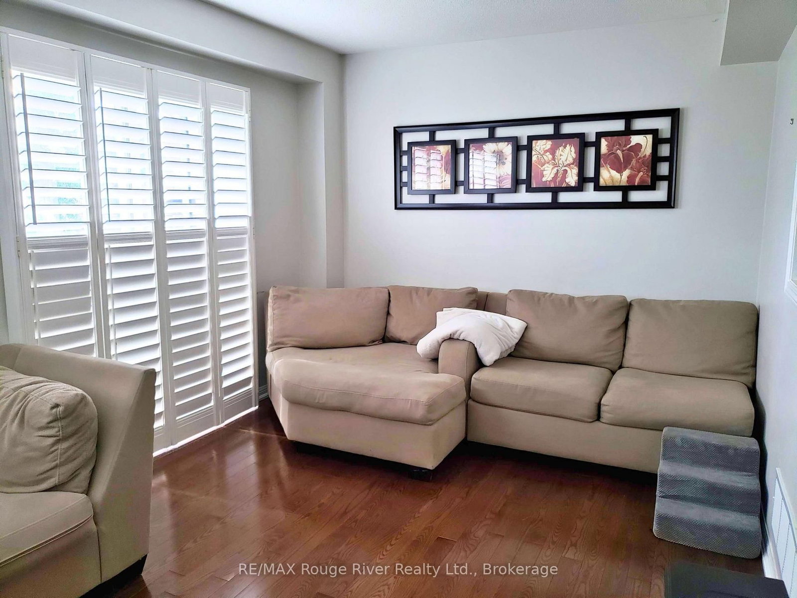 115 Kirkland Place • Whitby, ON photo 7