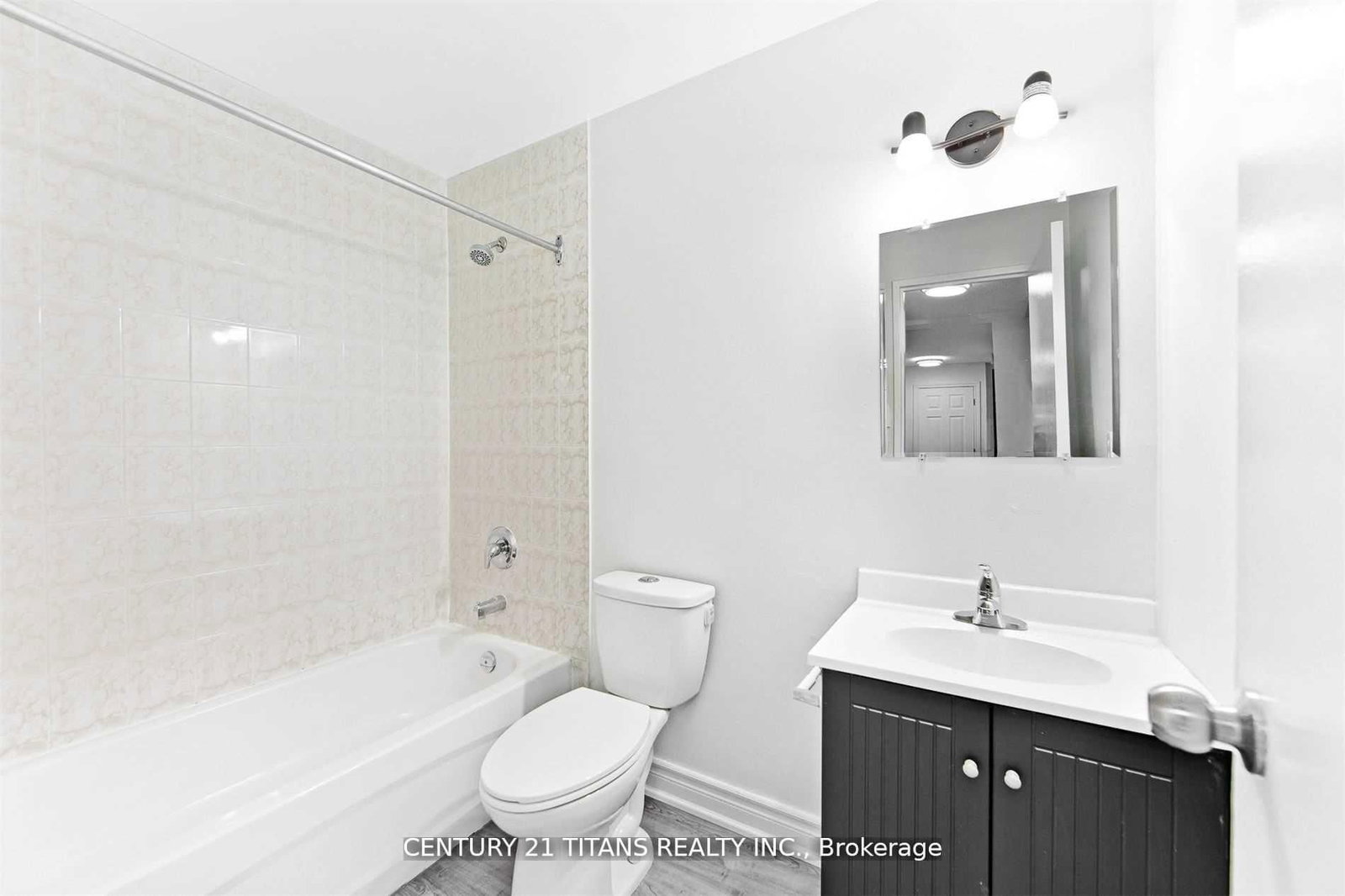 4064 Lawrence Avenue E • ##510 • Toronto, ON photo 6